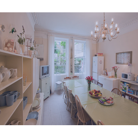 Bath Academy Of English: Online Courses